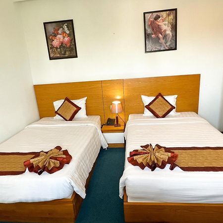 Legacy Riverside Da Nang Bagian luar foto