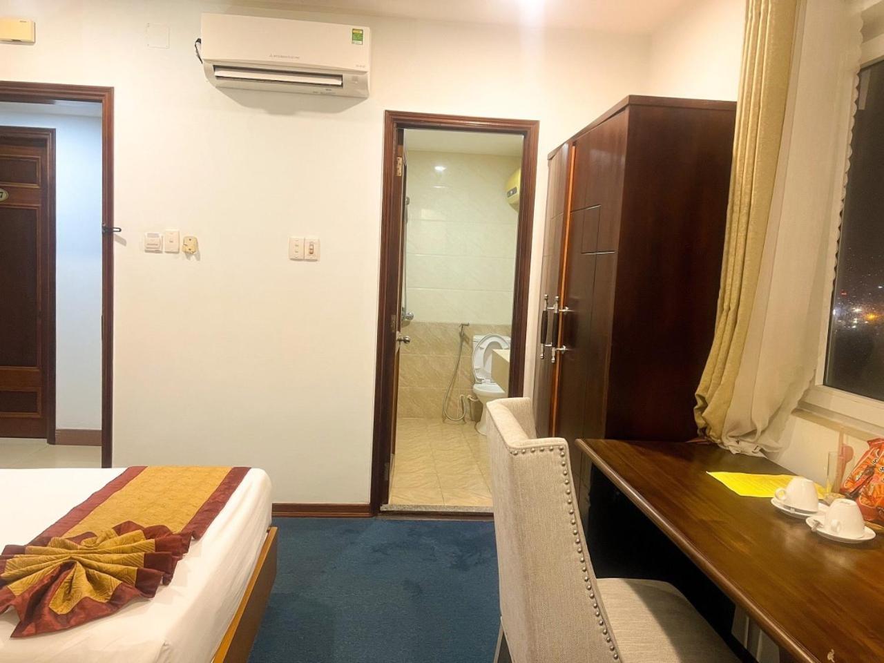 Legacy Hotel Da Nang Bagian luar foto