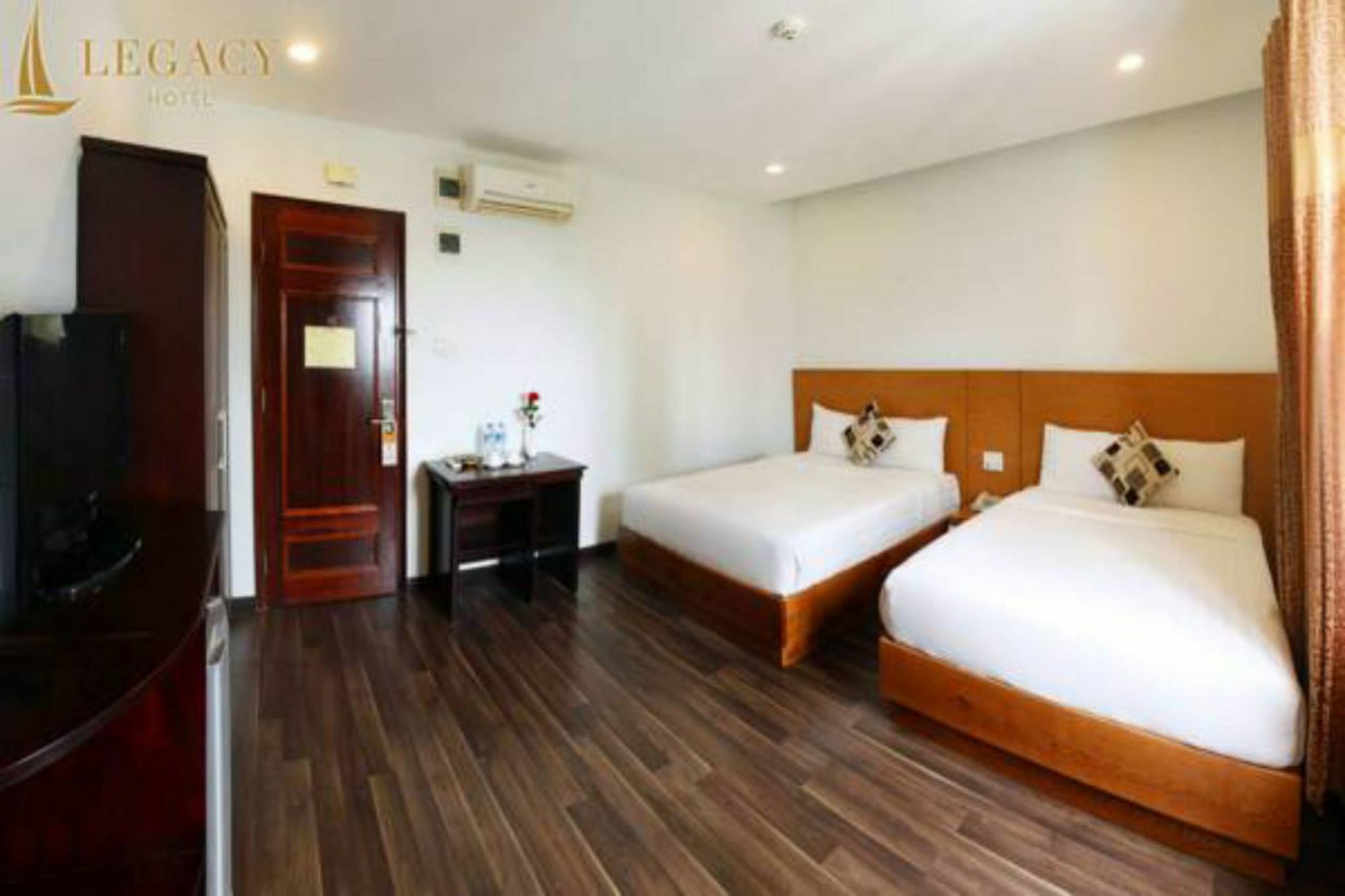 Legacy Riverside Da Nang Bagian luar foto