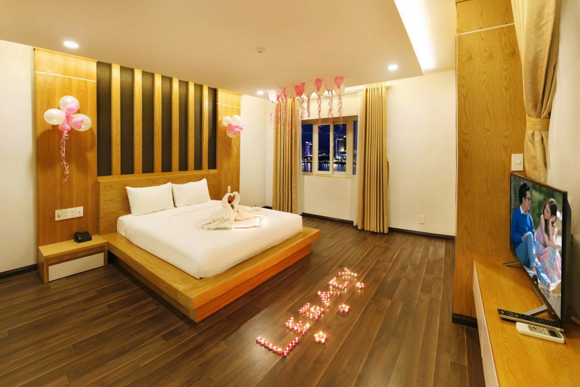 Legacy Hotel Da Nang Bagian luar foto